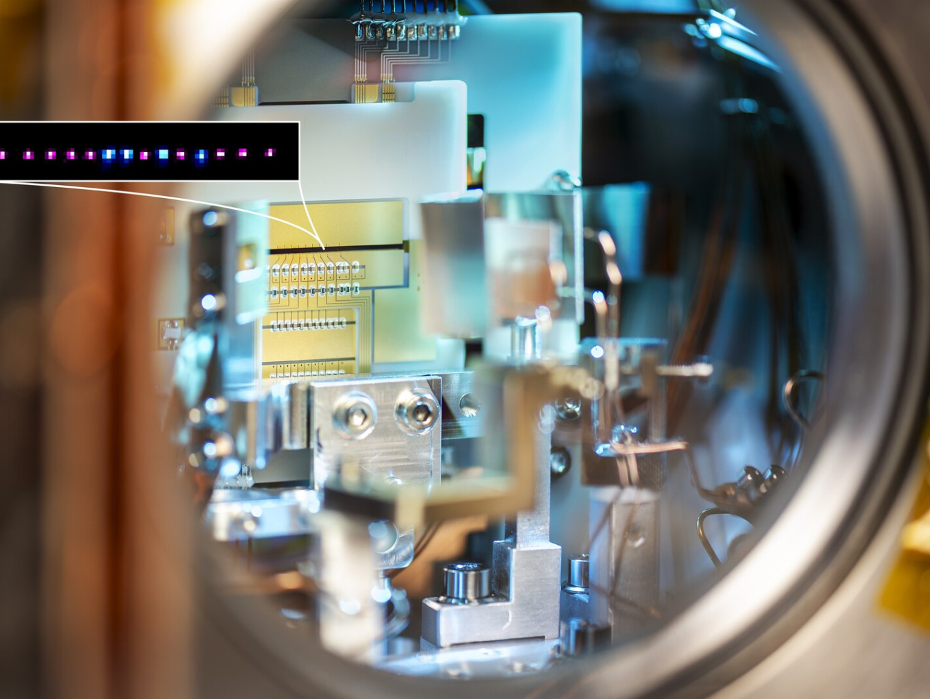 Lab photo Breaking the Wall of Time & Frequency Standards 