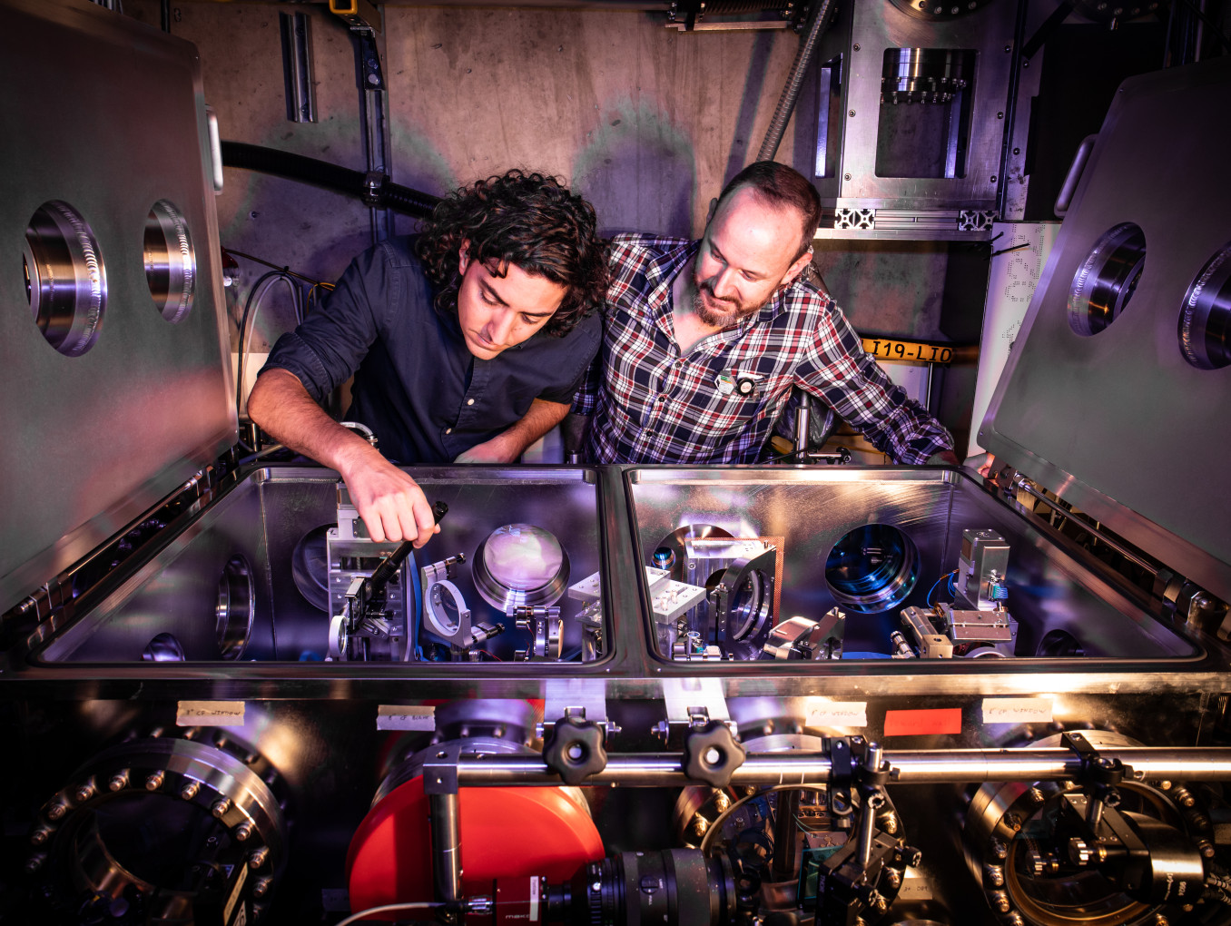Lab Photo Breaking the Wall of Intense Particle Beams 