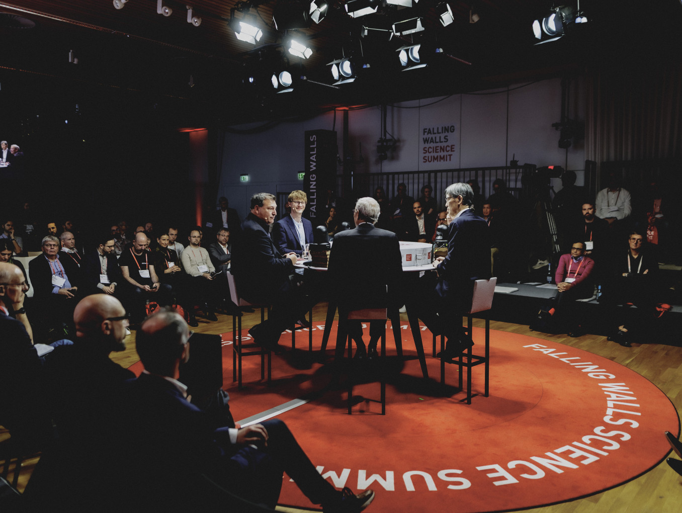 Falling Walls Plenary Table 2024