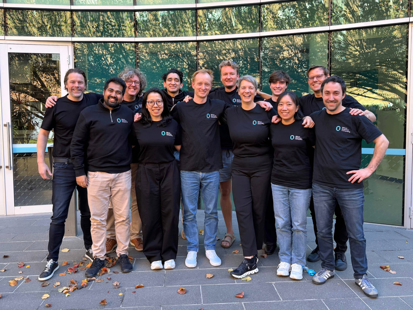 SQC team photo (names left to right): Joris Keizer, A. M. Saffat-Ee Huq, Sam Gorman, Yousun Chung, Jeyson Támara-Isaza, Matthew Donnelly, Stephan Plugge, Michelle Simmons, Dylan Pye, Yu-Ling Hsueh, Ludwik Kranz, Benoit Voisin