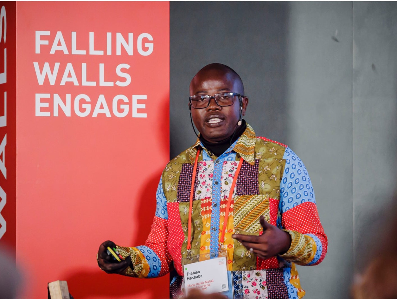 THABISO MASHABA presenting at the stage of the Falling Walls Engage