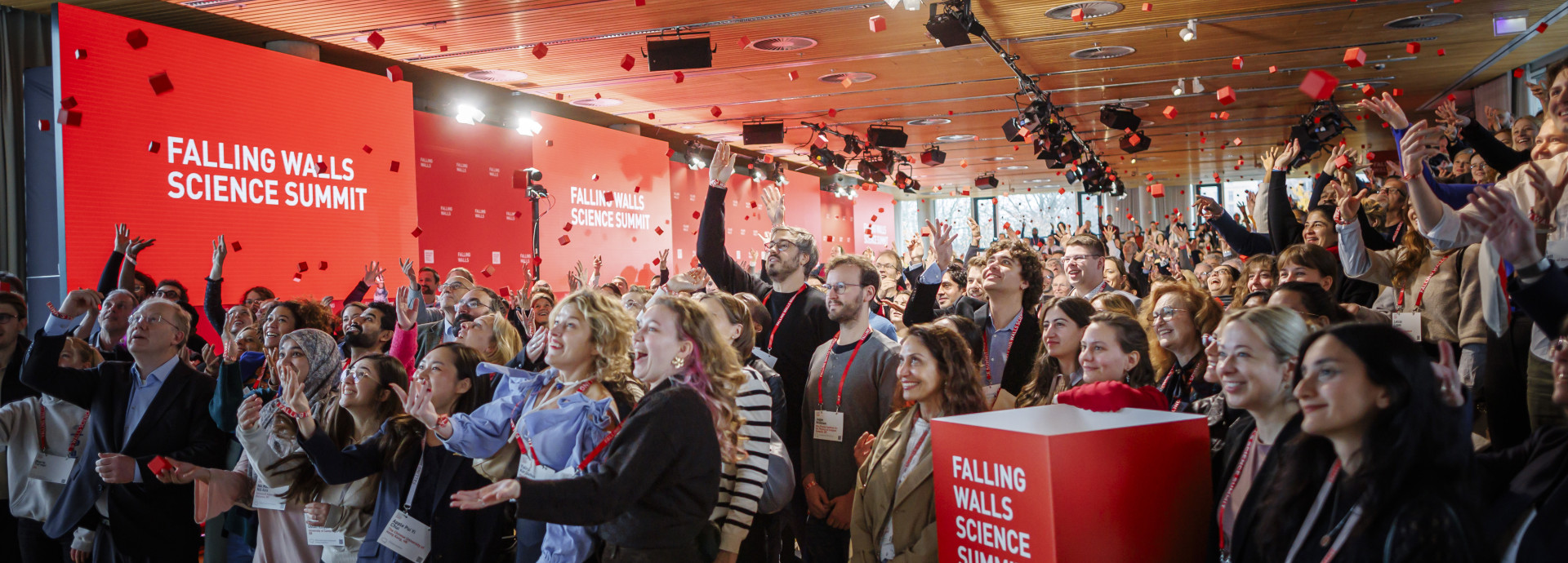 Falling walls team celebrating at the event 