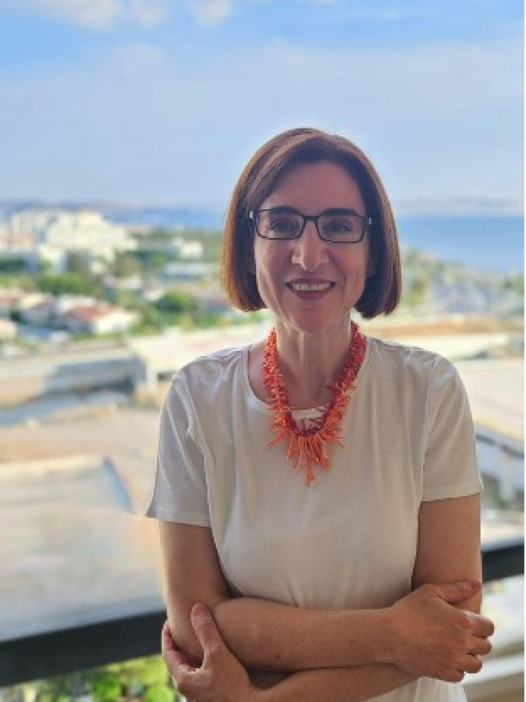 Portrait of Prof. Dr. Gül M. Kurtoğlu Eskişar