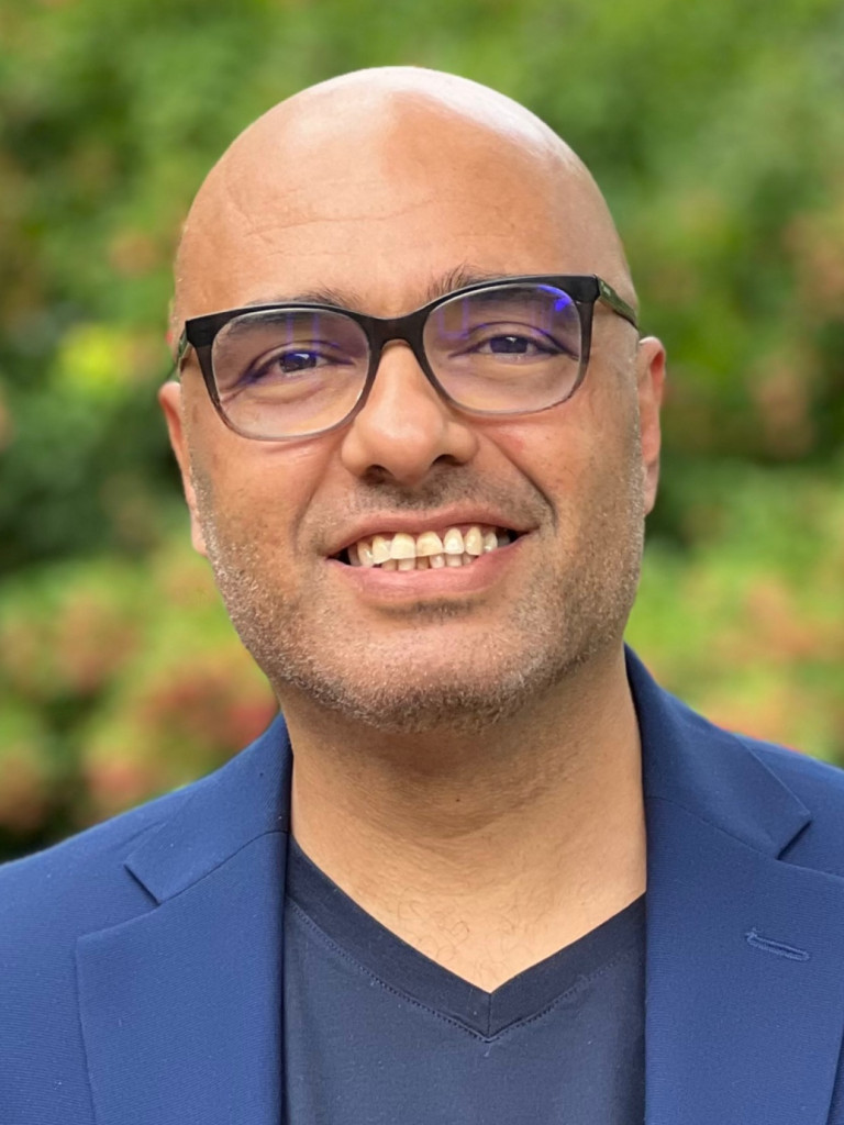 Portrait of Hussam Mahmoud