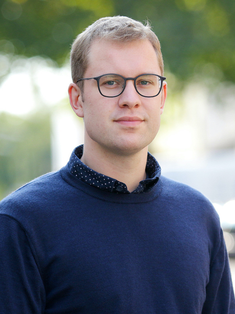 Portrait of Alex Seuthe