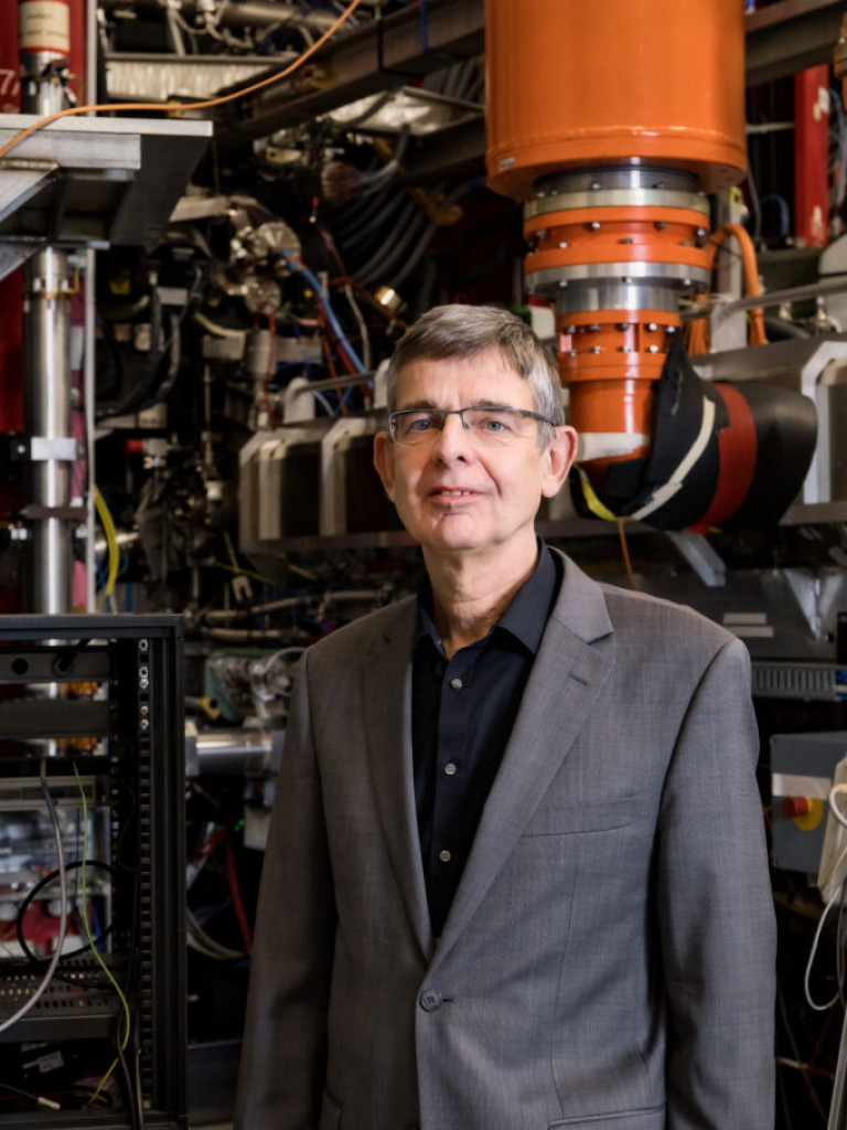 Portrait of Hartmut Zohm