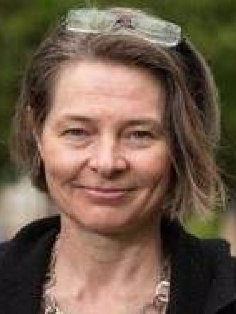 Portrait of Petra Schleiter