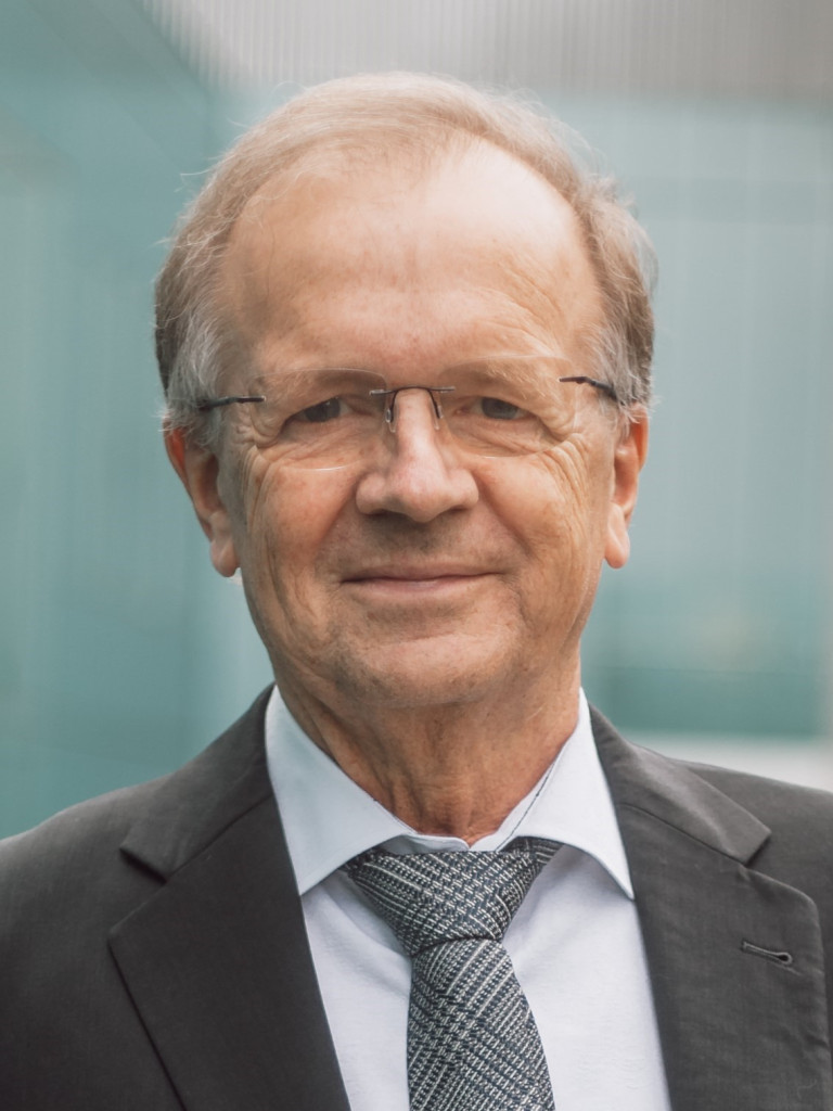 Portrait of Peter Schlosser