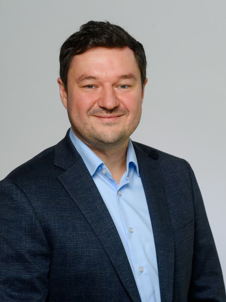 Portrait of Uwe Bau