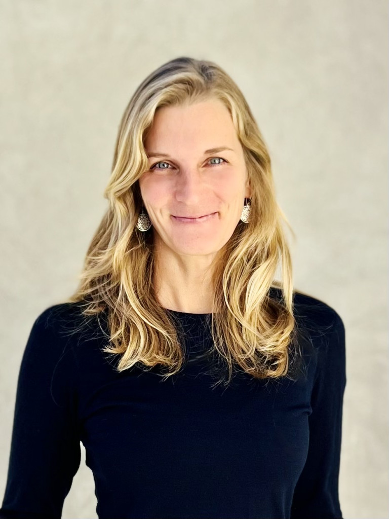 Portrait of Sarah Deventer