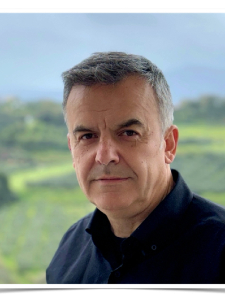 Profilbild Vassilis Charmandaris
