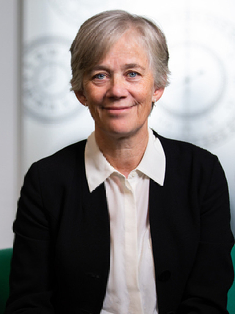 Profilbild Angela McLean