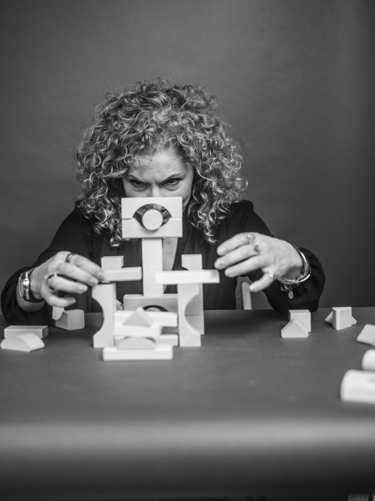 Image of Anousheh Ansari with building blocks for Falling Walls' Shape the Future campaign