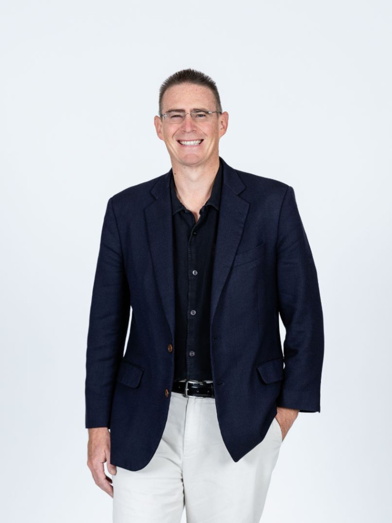 Portrait of Rob Knight