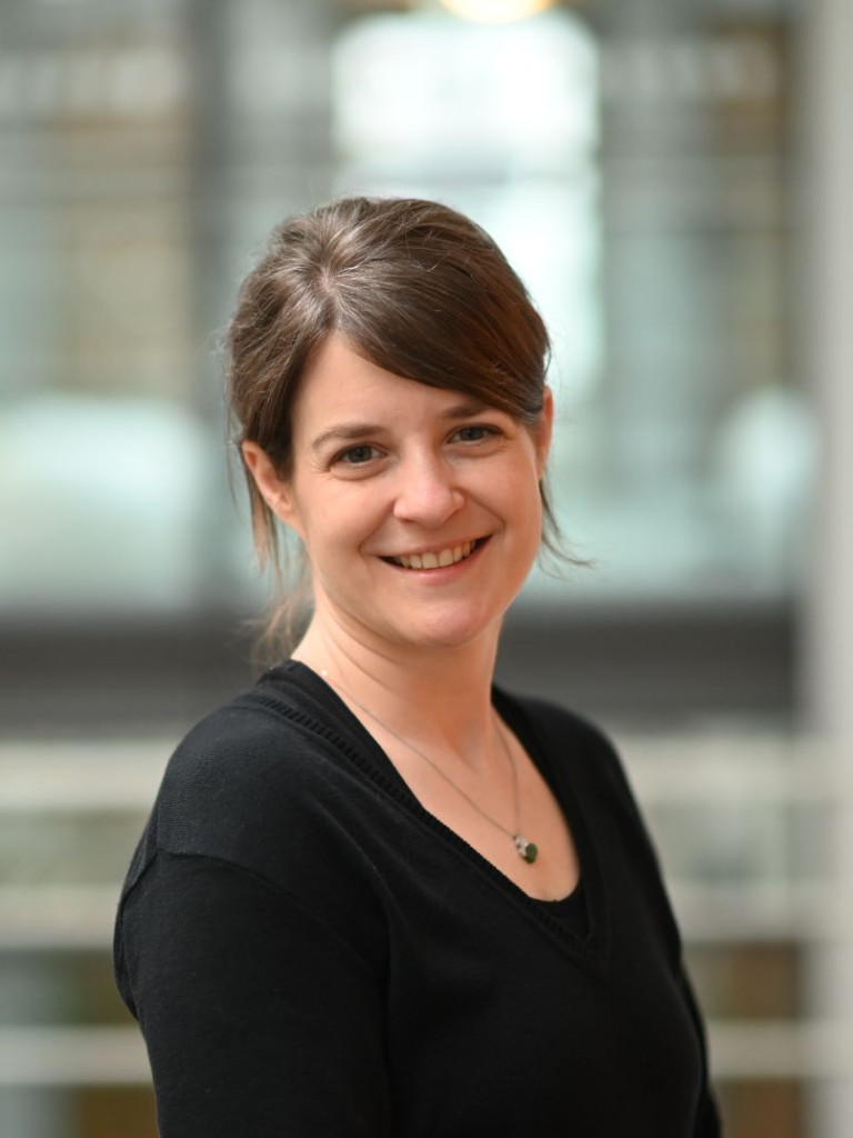 Portrait of Monika Aidelsburger