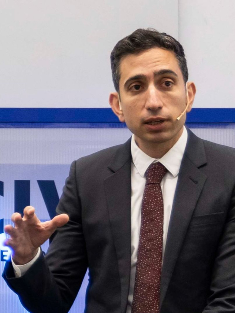 Portrait of Alexandros Kentikelenis