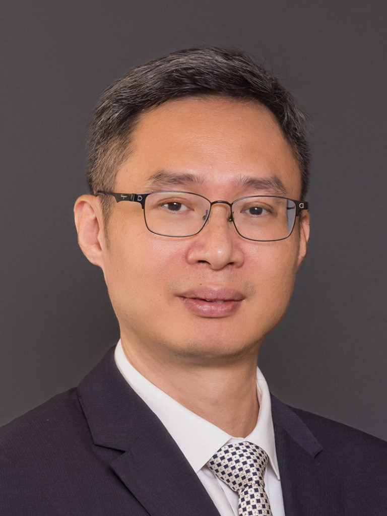 Portrait of Xiaodong Chen