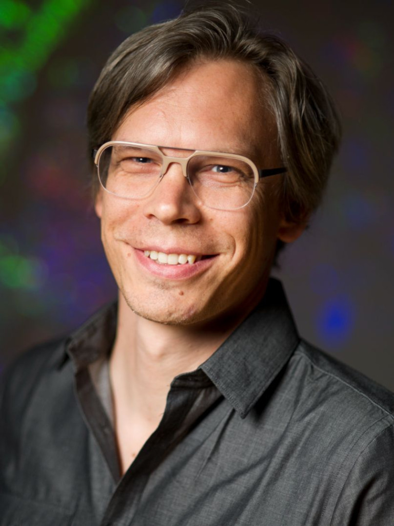 Portrait of Dietmar Offenhuber