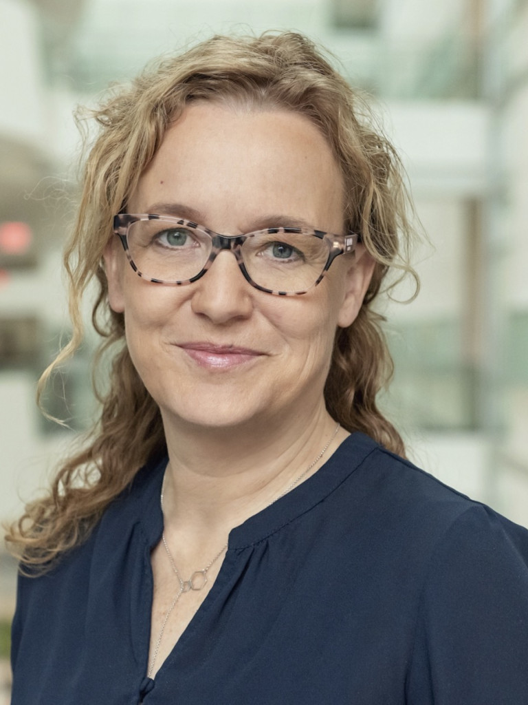 Portrait of Michelle Hastings