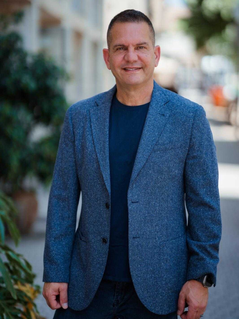 Regev Yativ