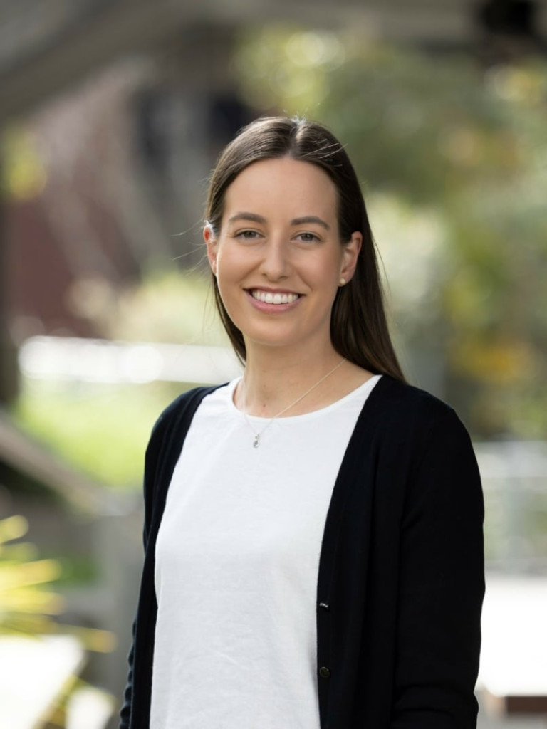 Portrait of Chloe Emonson 