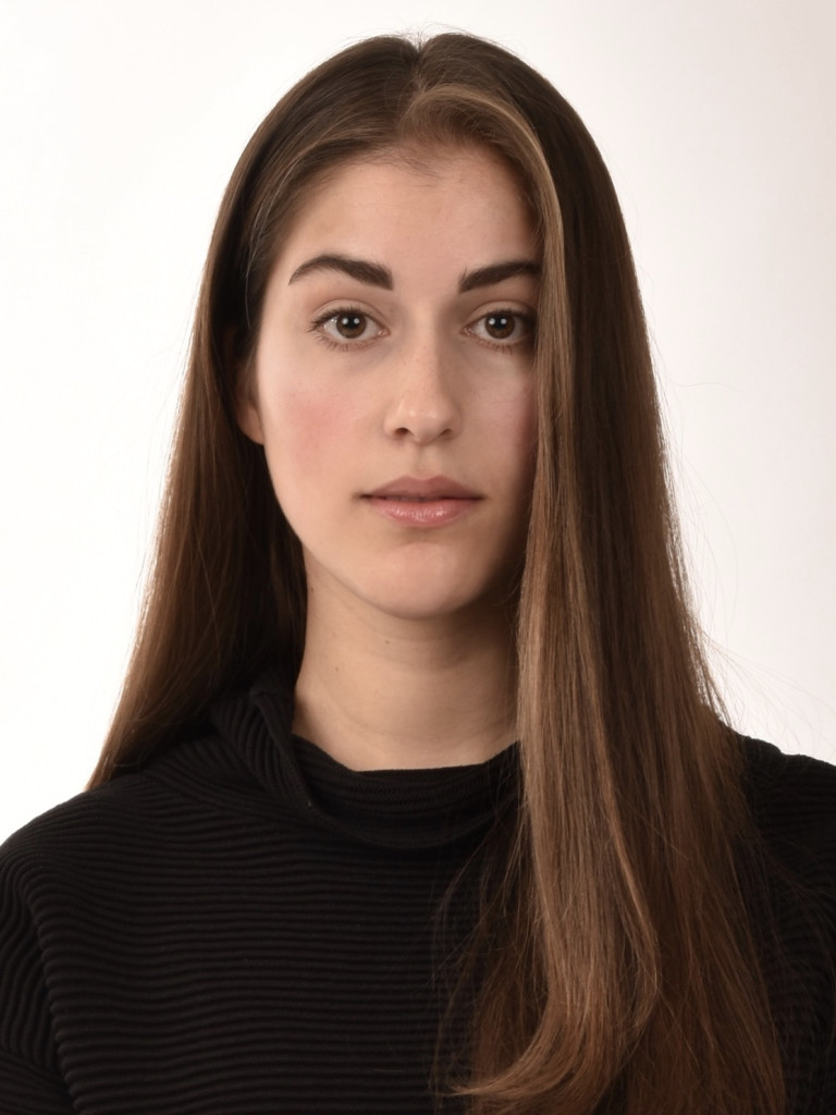 Christine Bussian