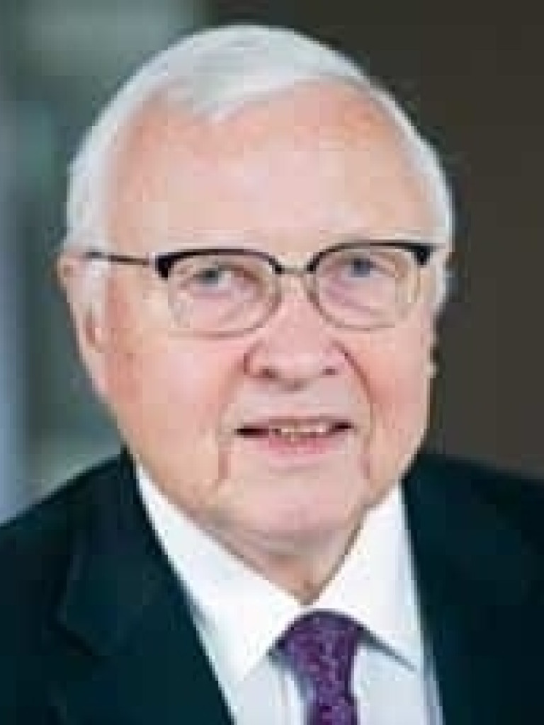 Detlev  Riesner