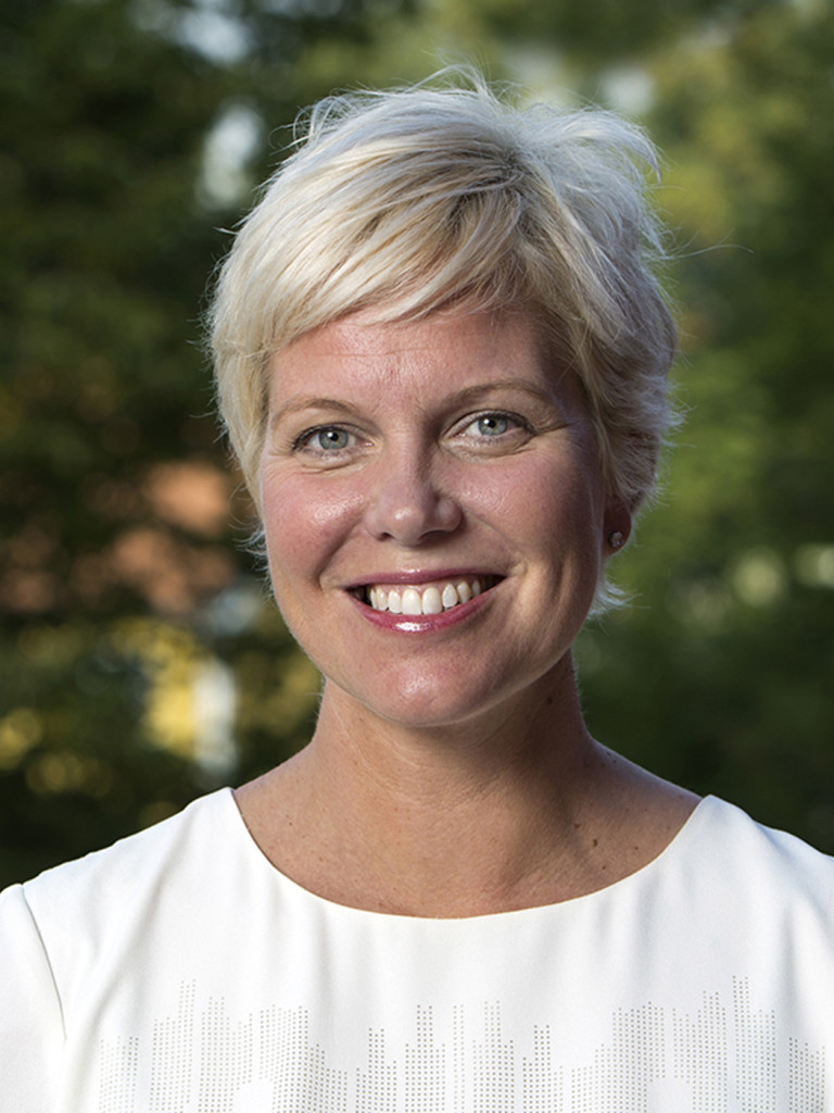 Anna Sjöström Douagi