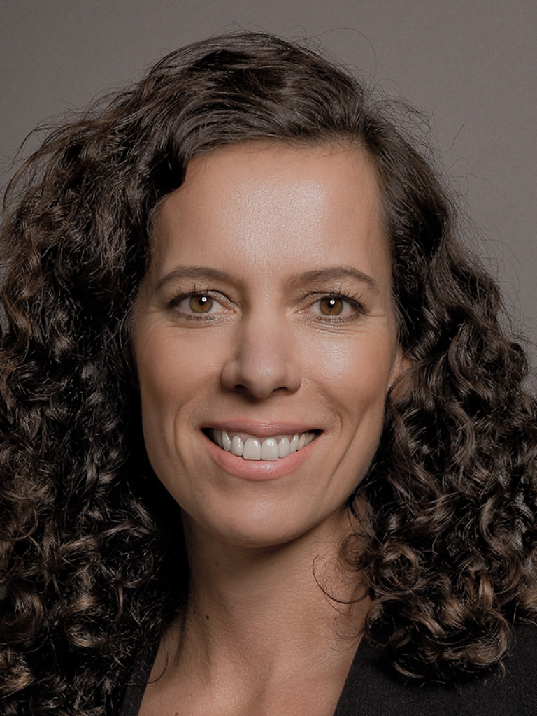 MIRIAM WOHLFARTH