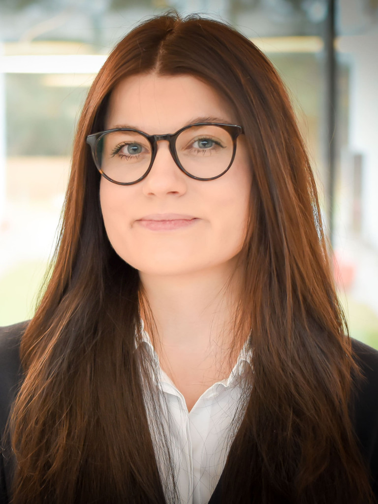 Nadine Albrecht