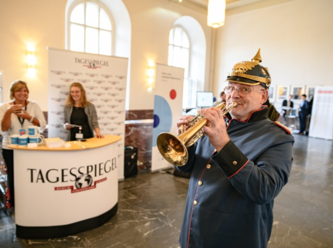 man playing the trumpet 