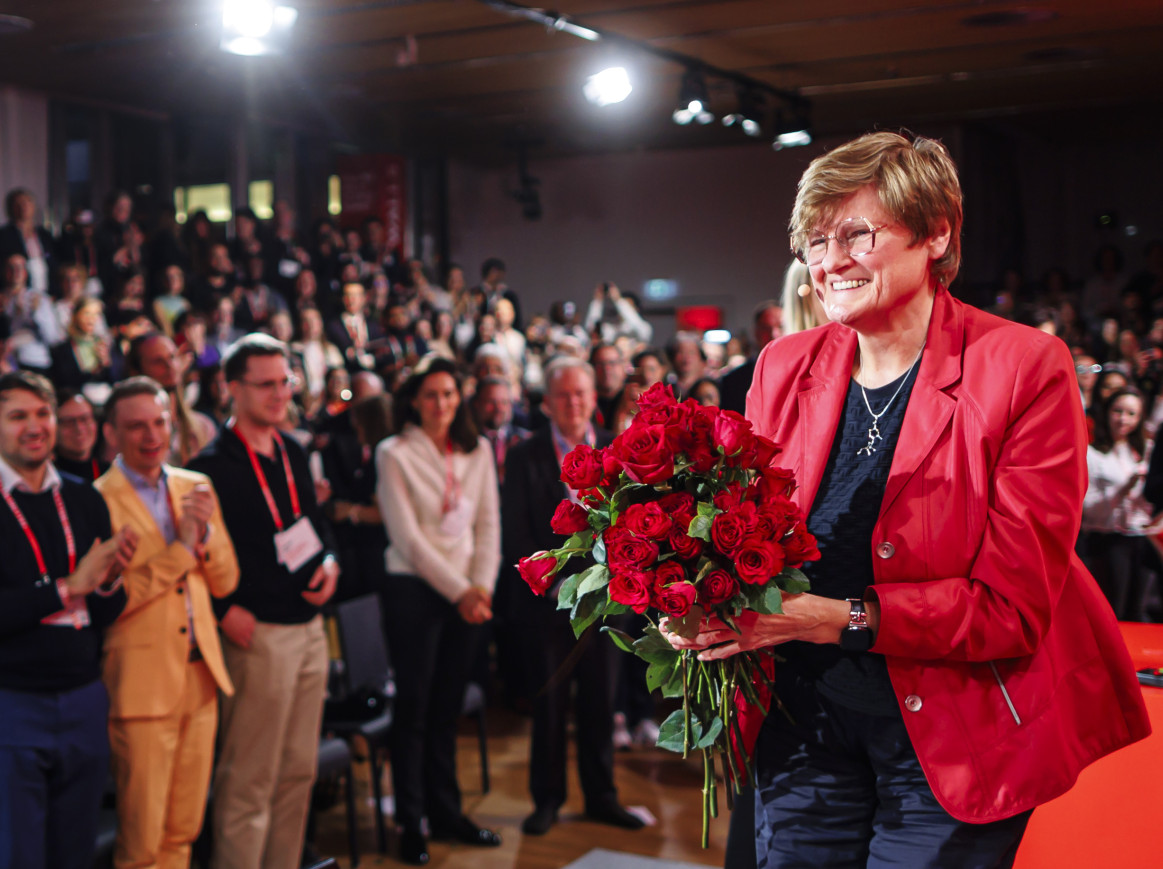 Nobel Laureate Katalin Kariko at the Science Summit 2025