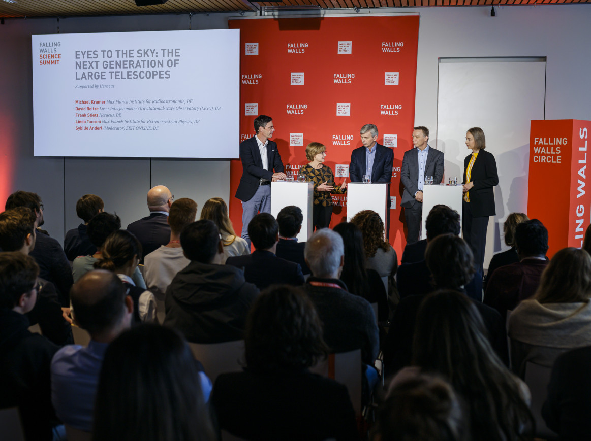 A Round Table at Falling Walls Science Summit 2024 discussing the next generation of large telescopes