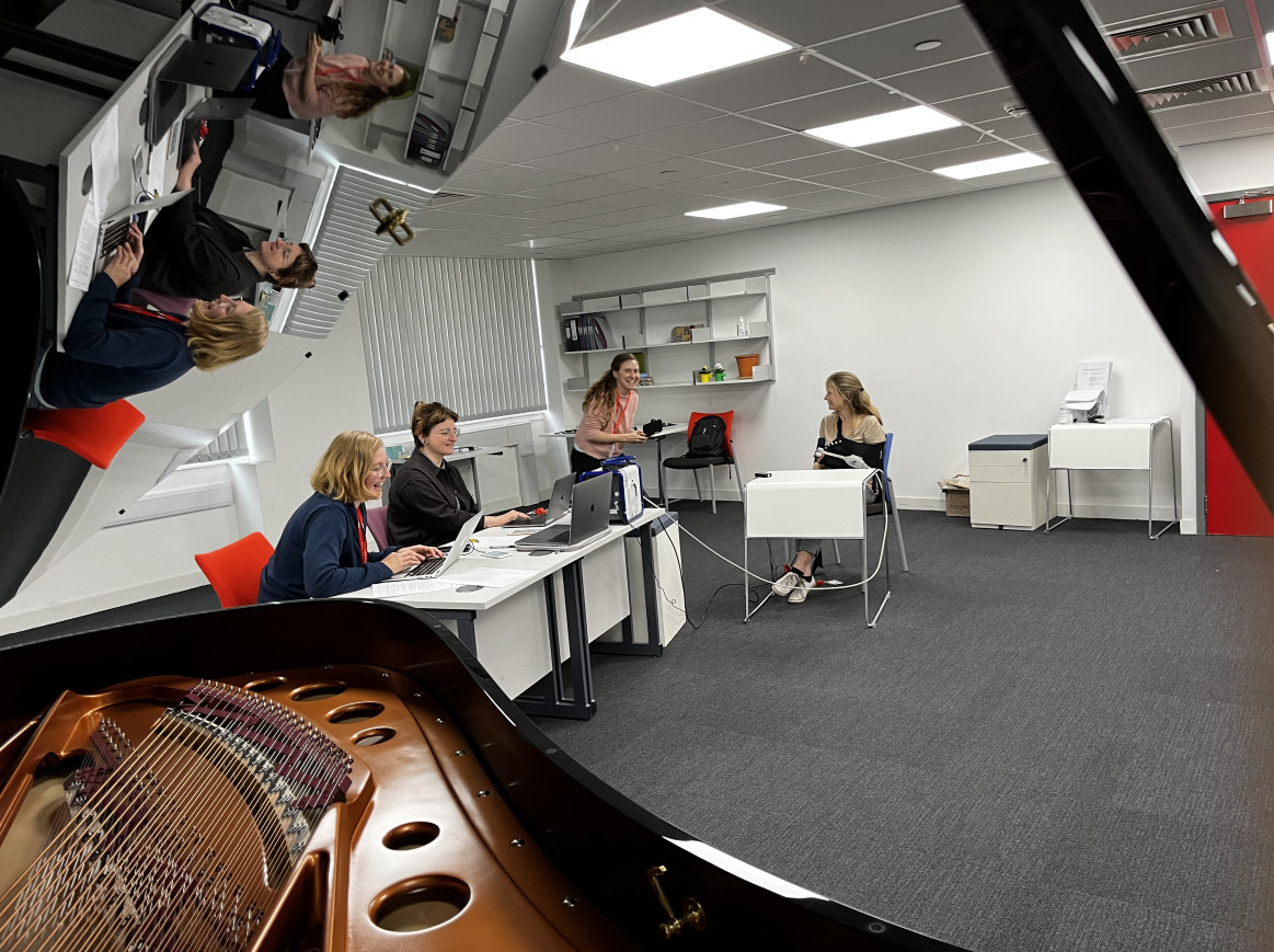 Undercover KCL NMES comms agents Elizabeth Ellen and Emily Pulham report on the HeartFM study with Vanessa Pope and Courtney Reed at the helm 