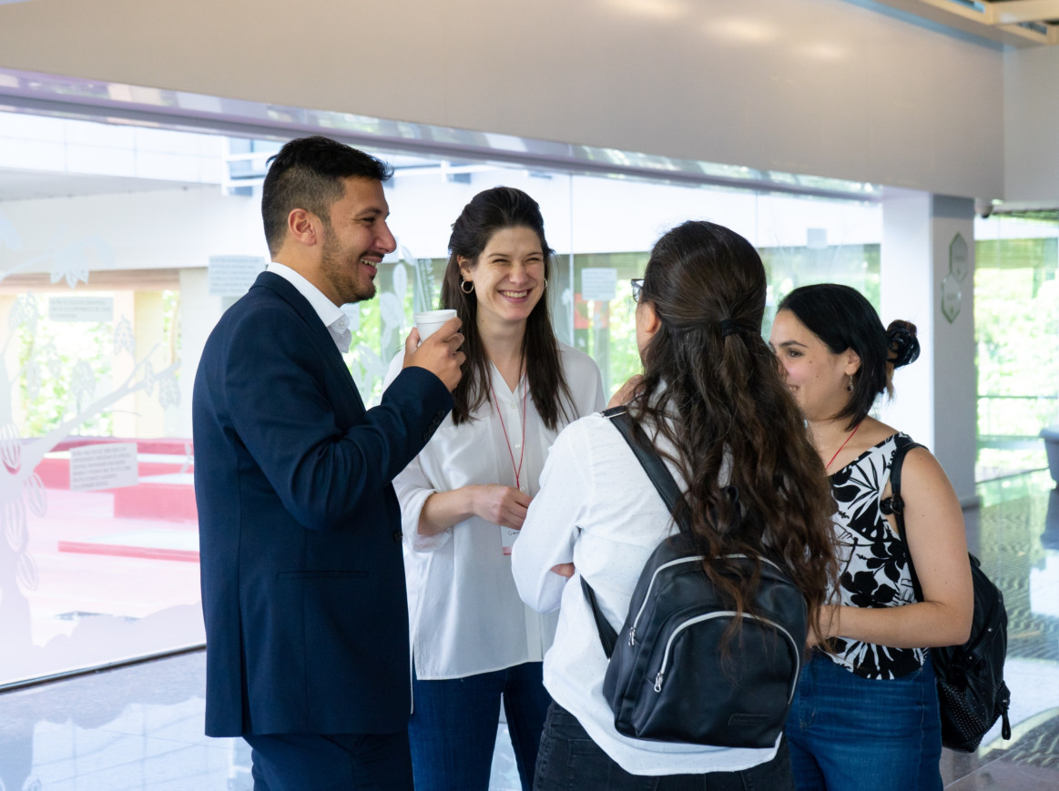 Chatting with participants during break time