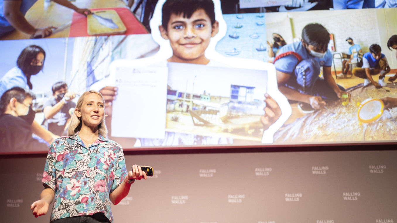 Falling Walls Engage Pitch on stage at Science Summit 2023