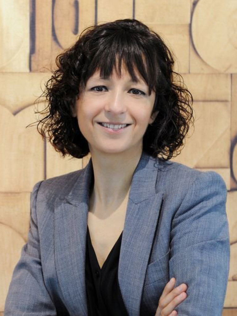 Portrait of Emmanuelle Charpentier