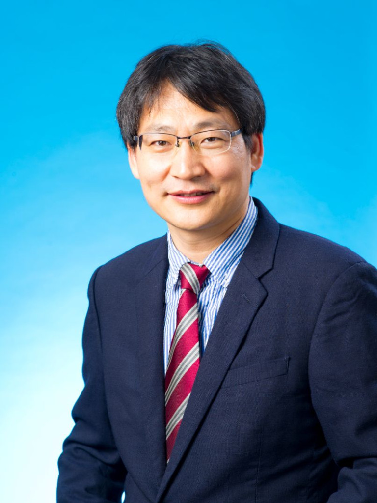 Portrait of Zuankai Wang