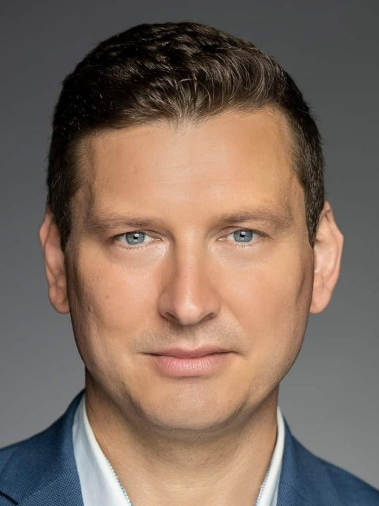 Portrait of MARIO BRANDENBURG