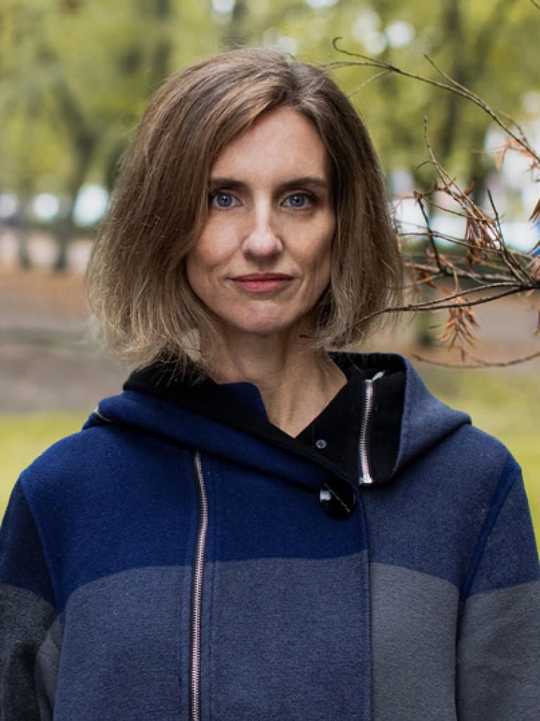 Portrait of Allison Dring