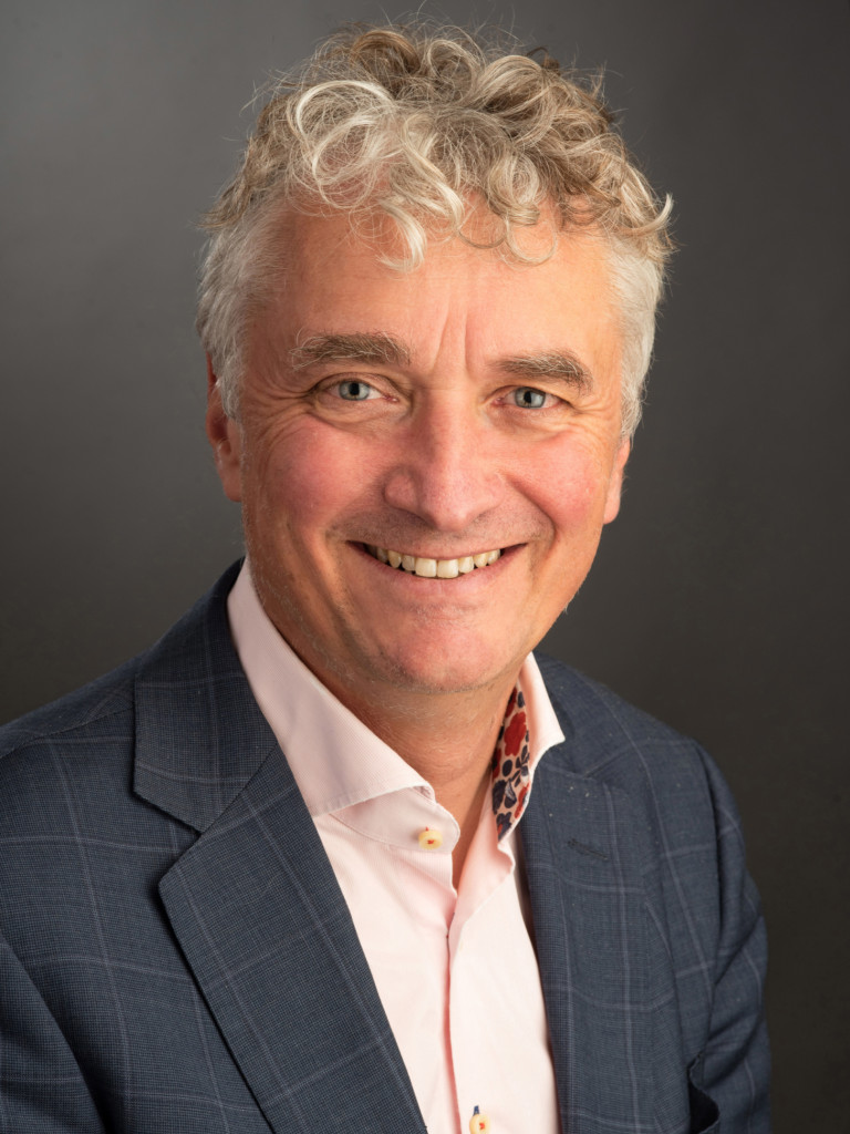 Portrait of Michael Schuetz