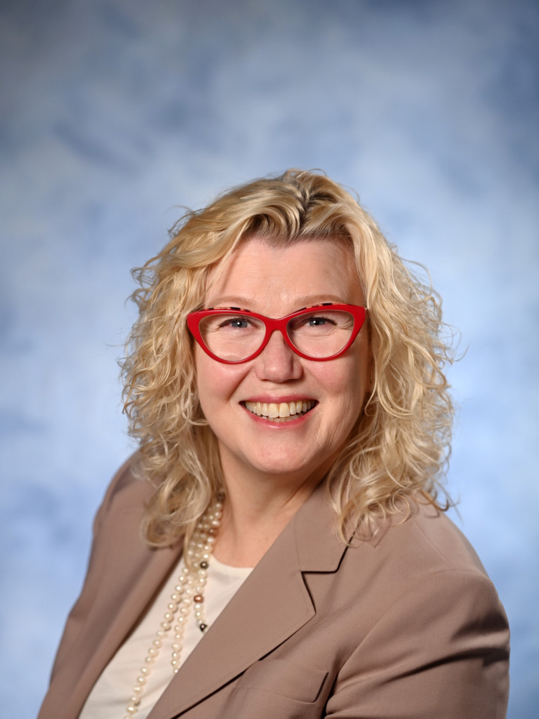 Portrait of ALICE AIKEN