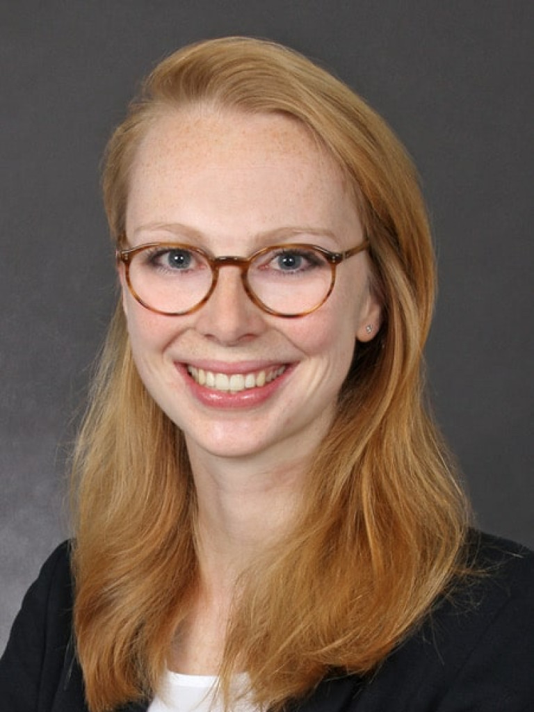 Portrait of SOPHIE HEUER